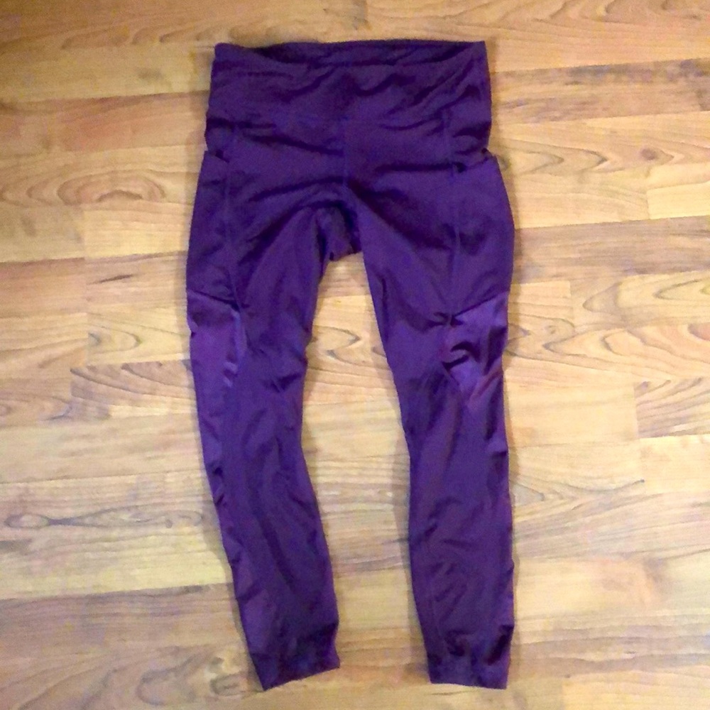 Fabletics Capri leggings